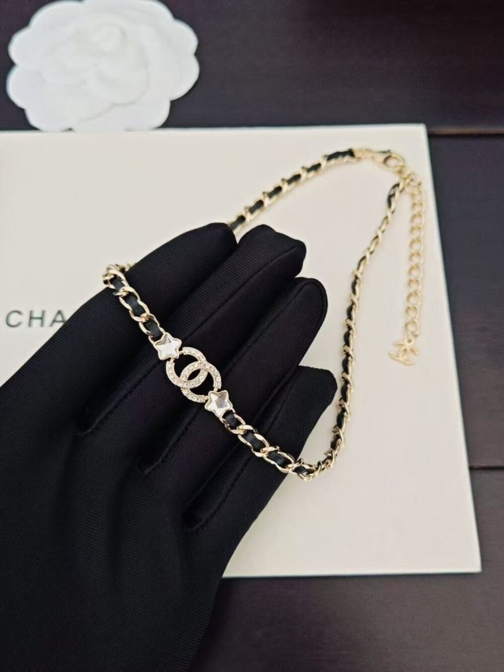 Chanel black gold leather double C star-filled diamond necklace - French light l